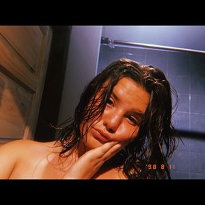 Meet your Posher, Rose